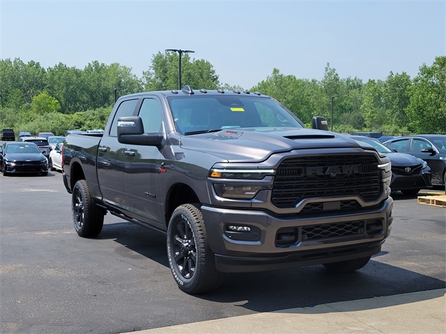 2025 Ram 2500 Laramie photo 2