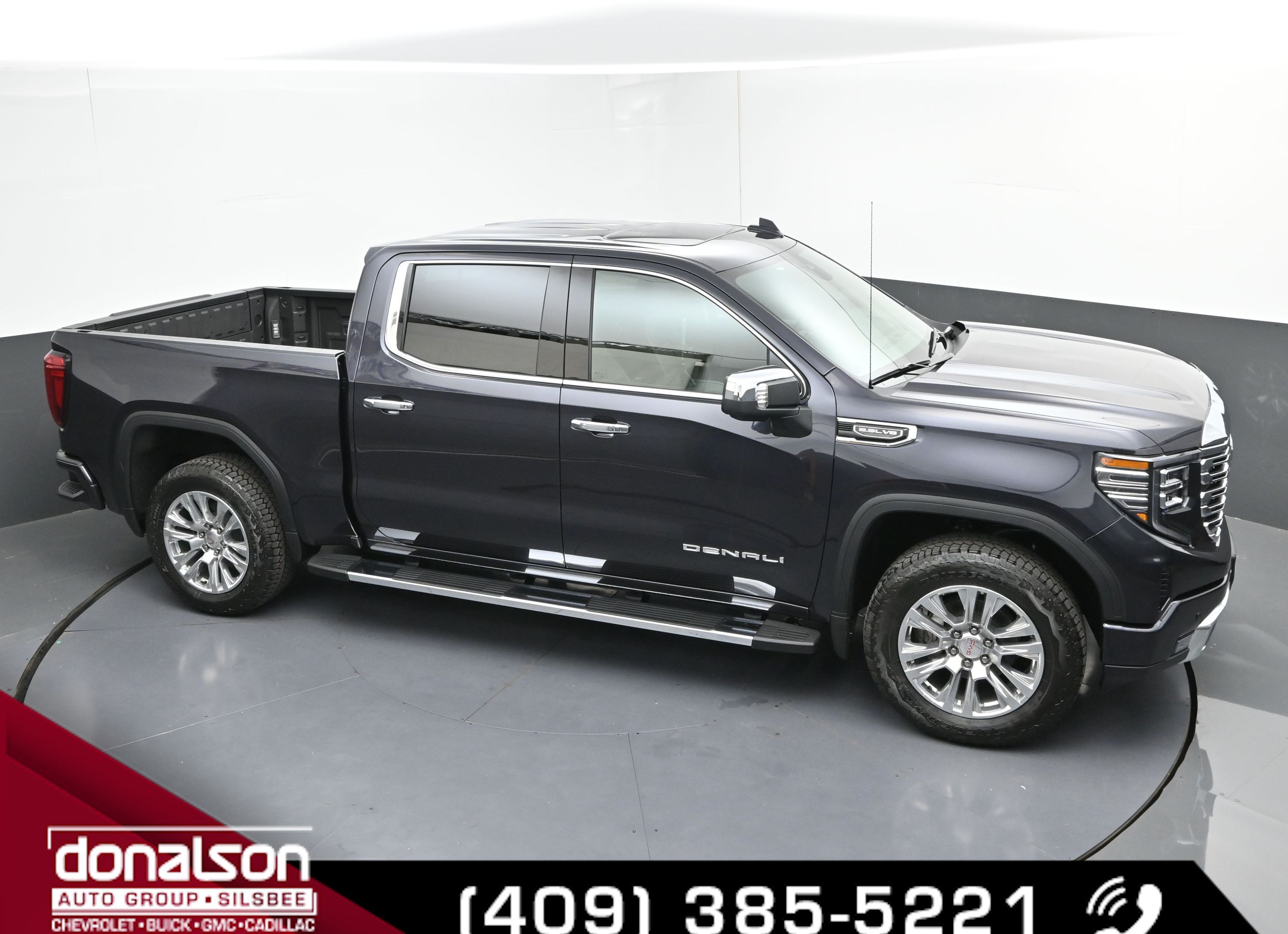2026 Gmc Sierra Denali photo 14