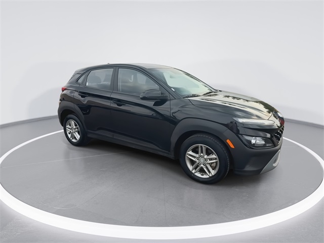 2023 Hyundai Kona SE photo 2