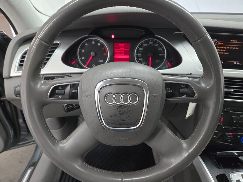 2012 Audi A4 2.0T Premium photo 12