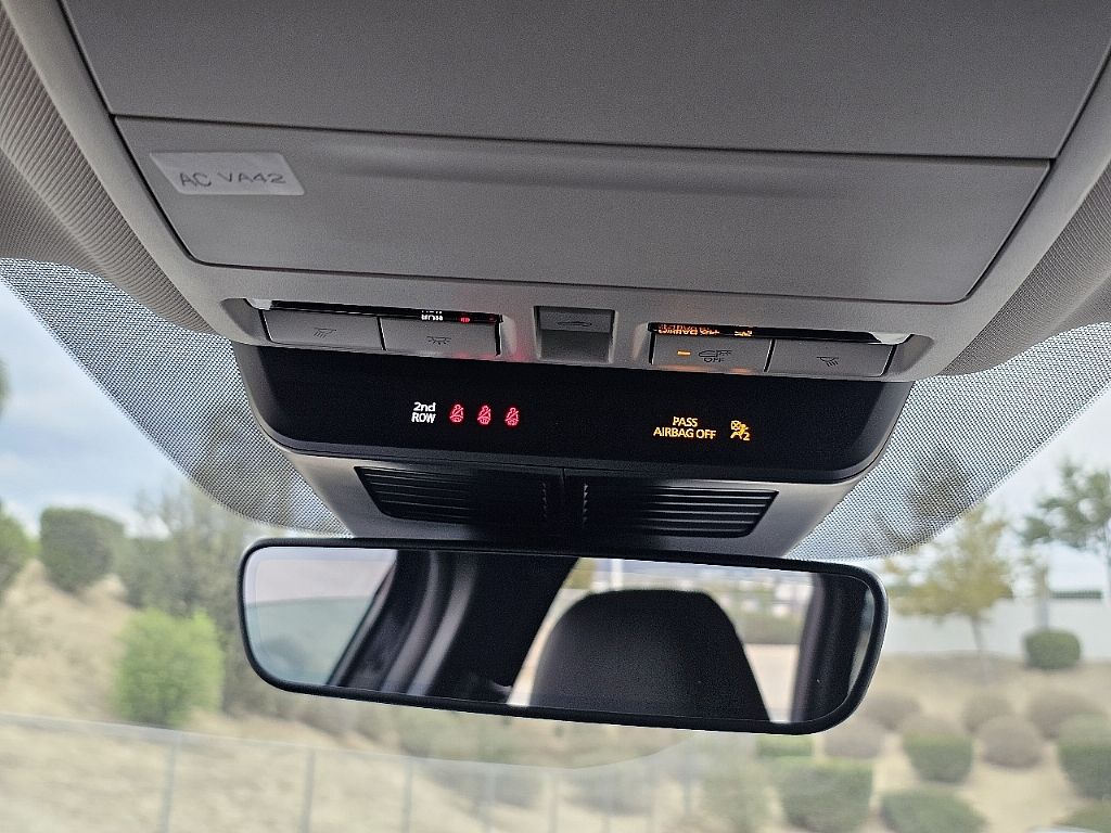 2025 Mazda CX-50 Premium photo 22