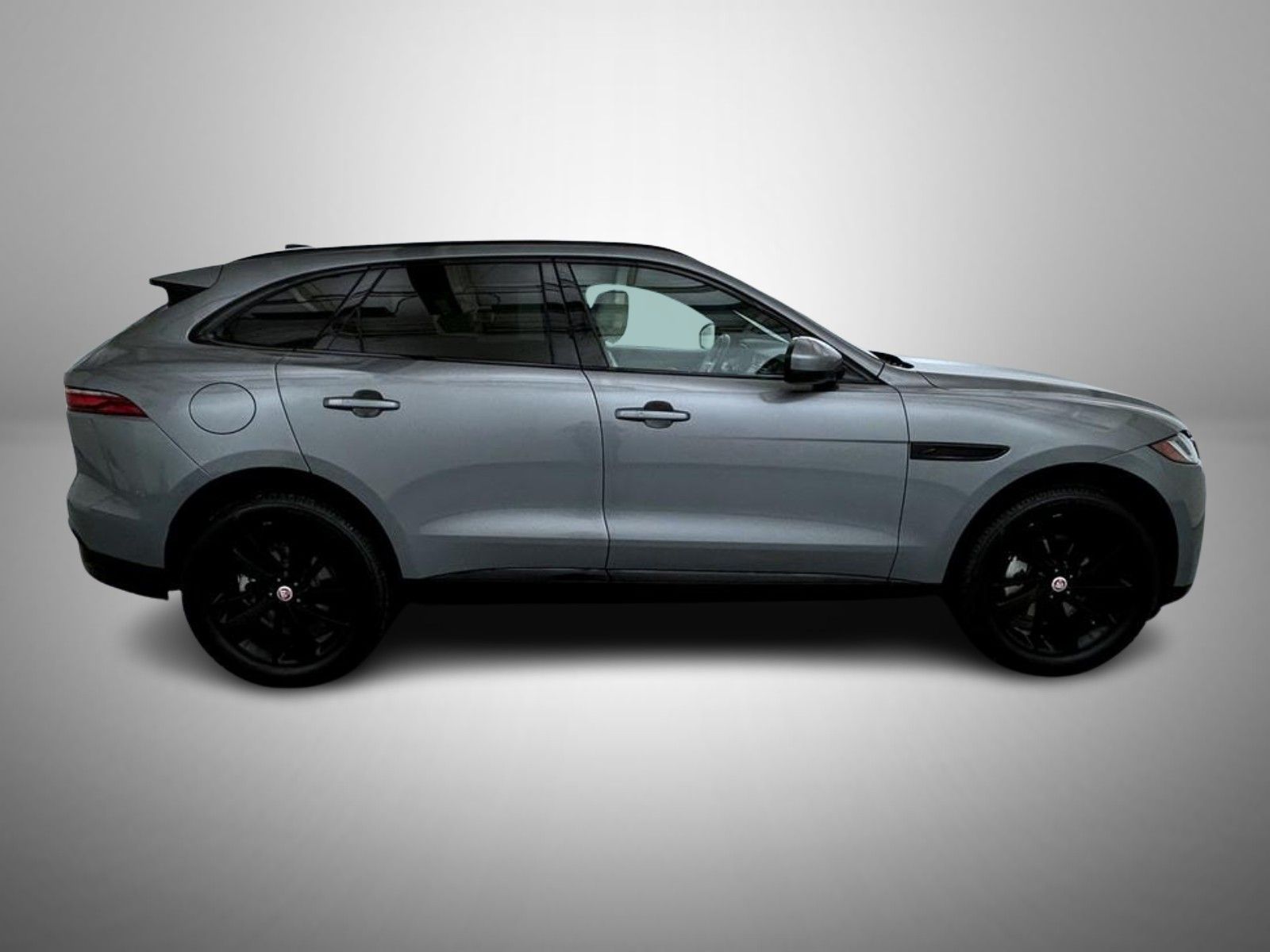 2022 Jaguar F-PACE P250 S photo 4