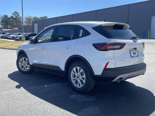 2025 Ford Escape Active photo 3