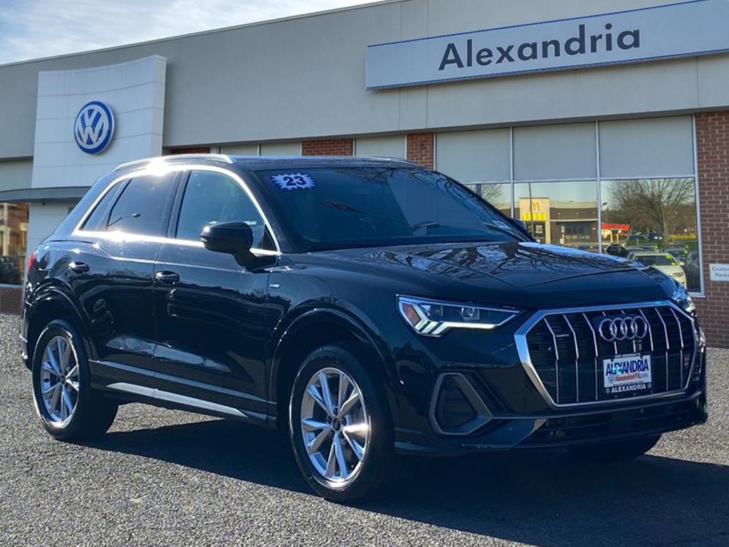 2023 Audi Q3 S Line Premium's photo