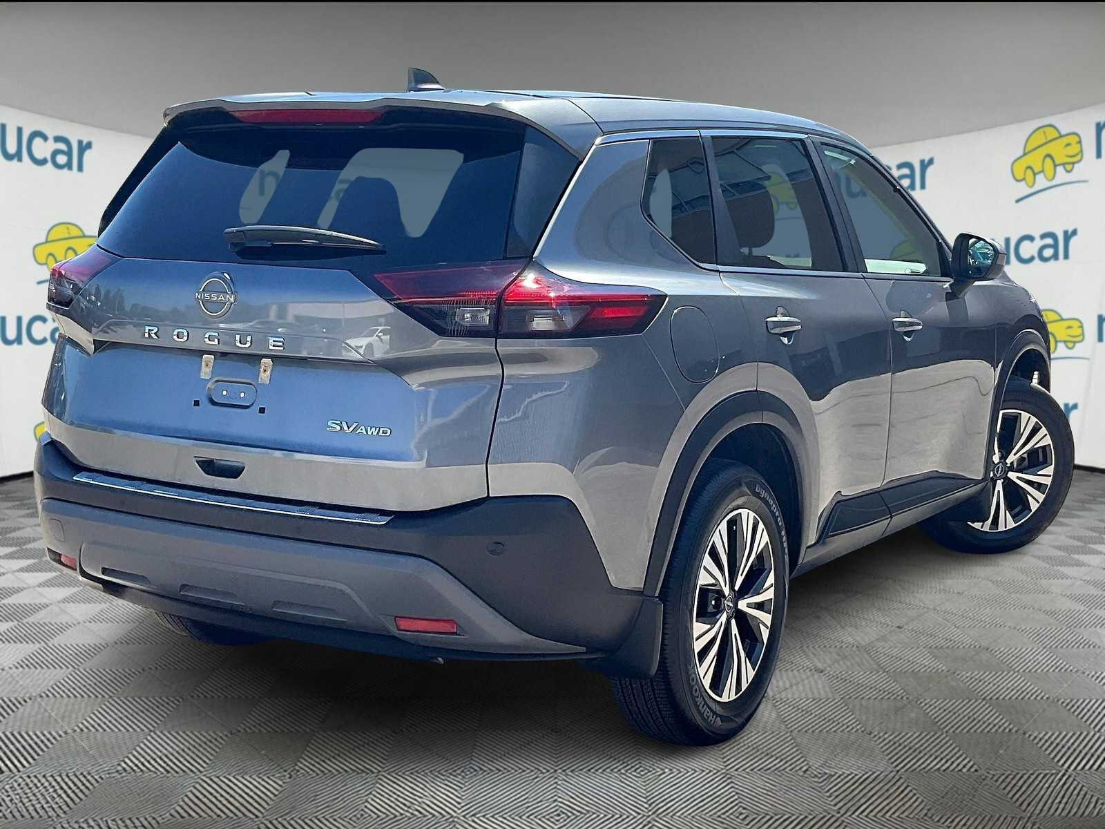 2023 Nissan Rogue SV photo 6