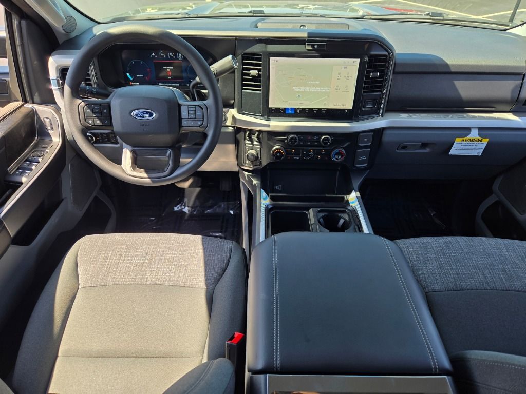 2025 Ford F-250 XLT photo 16