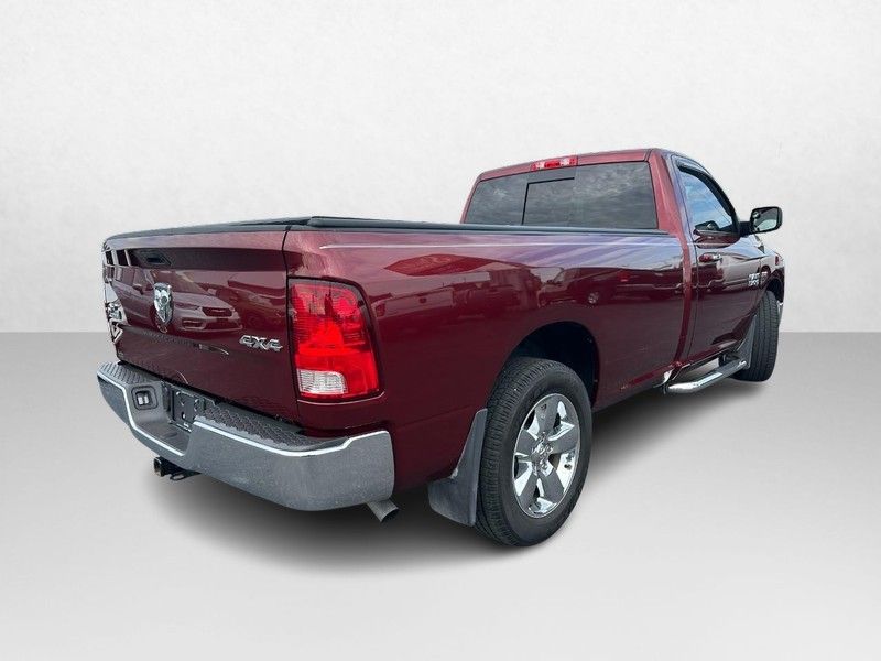 2017 Ram 1500 Big Horn photo 3