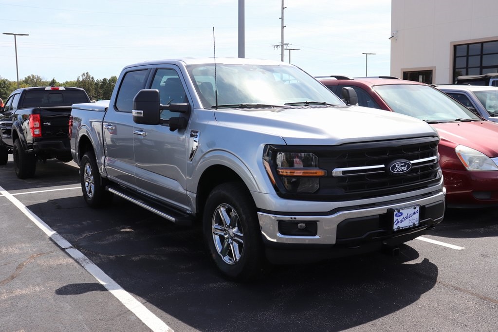 2024 Ford F-150 XLT photo 2