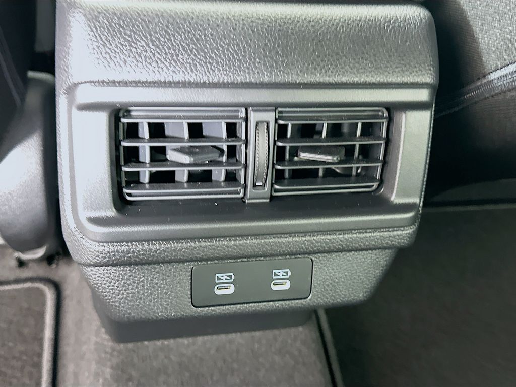 2025 Honda Accord Hybrid Sport photo 16