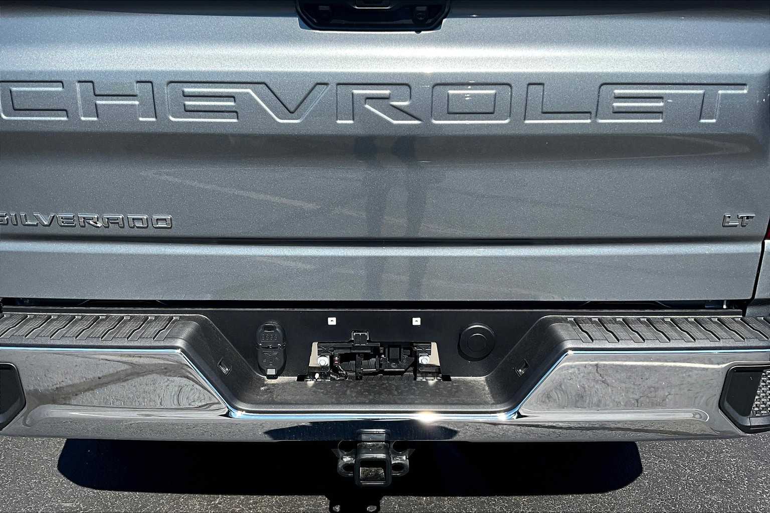 2025 Chevrolet Silverado 1500 LT photo 15
