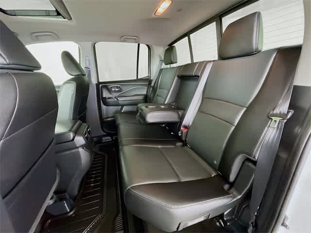 2024 Honda Ridgeline RTL photo 24