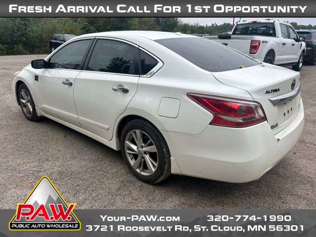 2013 Nissan Altima 2.5 SV photo 8