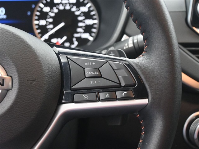 2021 Nissan Altima 2.5 SR photo 21