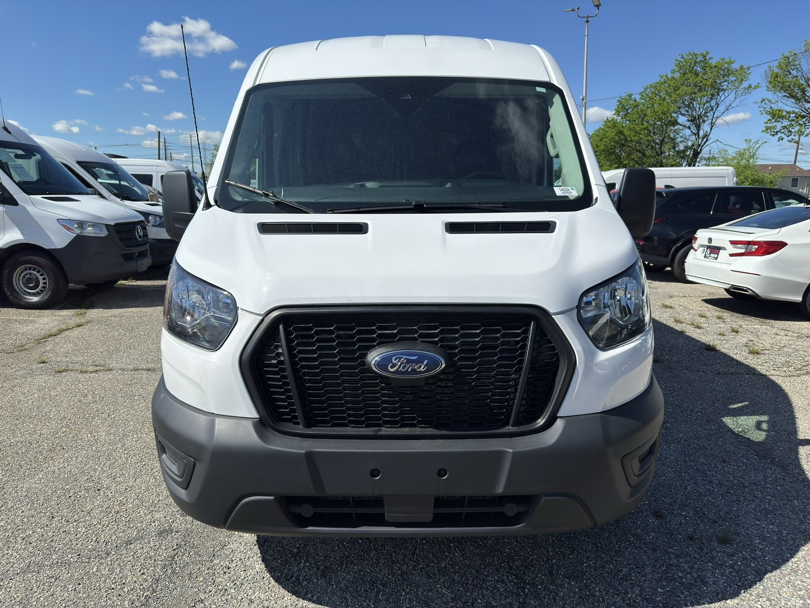 2023 Ford Transit Cargo Van photo 2