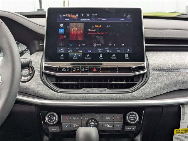 2024 Jeep Compass Latitude photo 18