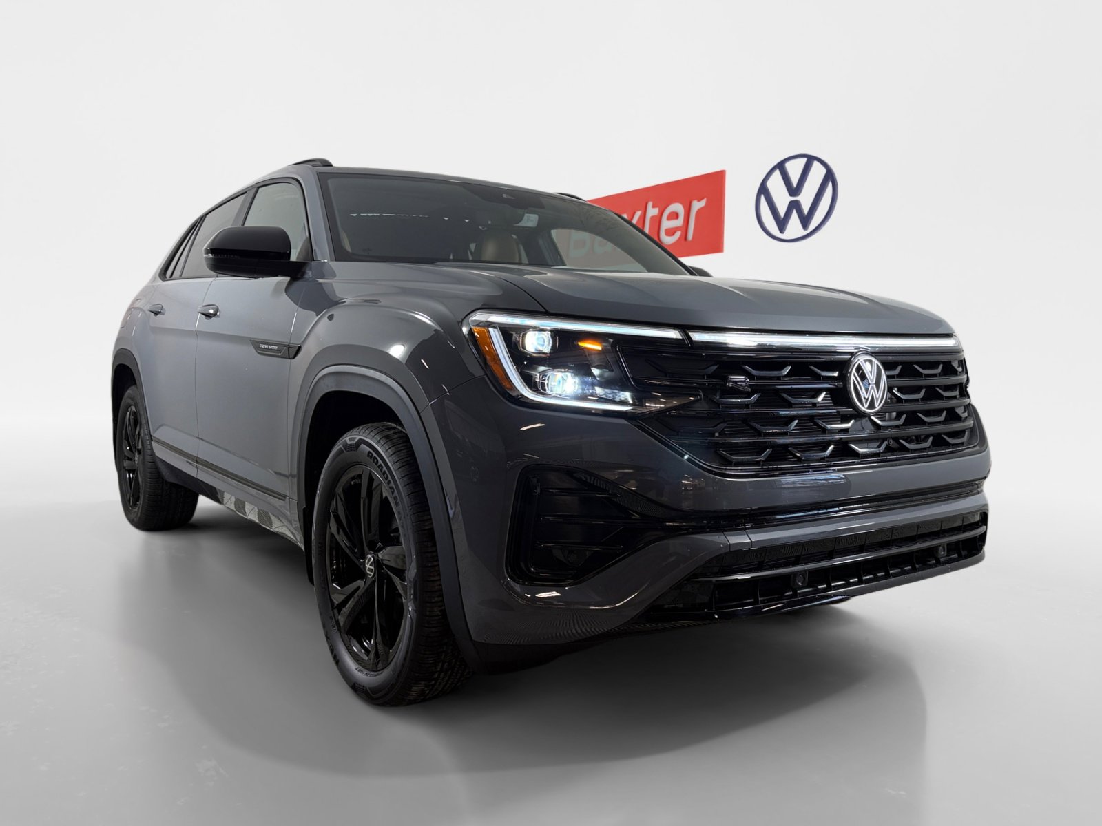 2026 Volkswagen Atlas Cross Sport SEL R-LINE's photo