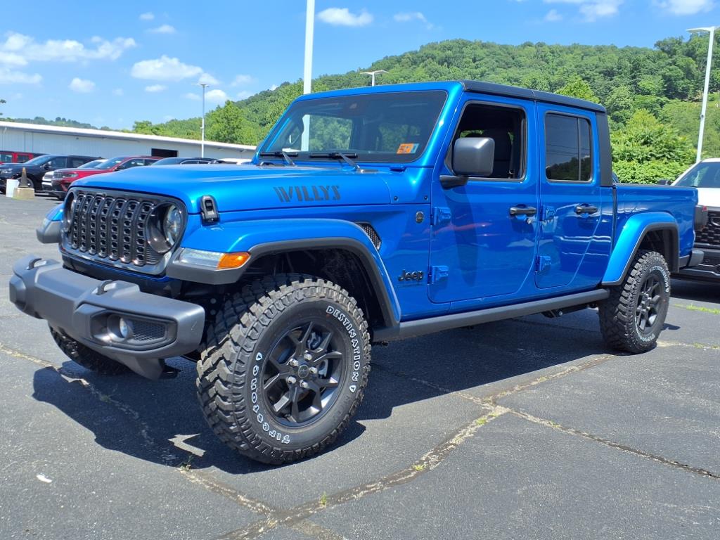 2025 Jeep Gladiator Willys photo 2