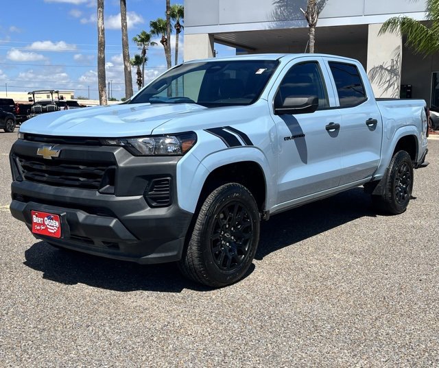 2025 Chevrolet Colorado Work Truck photo 3