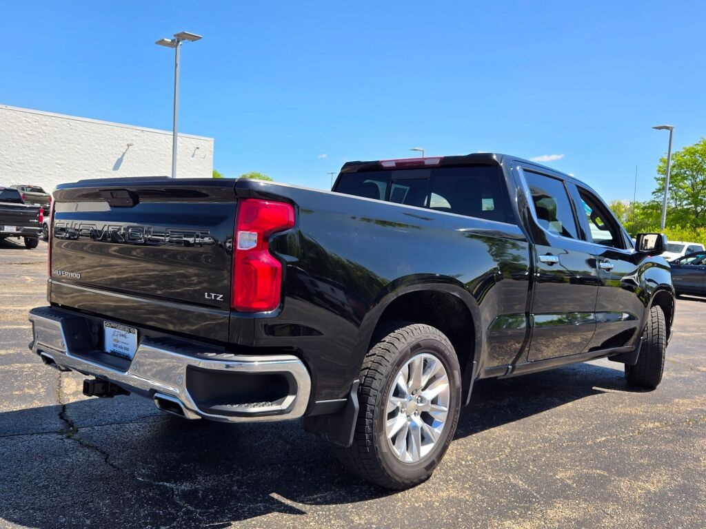 2022 Chevrolet Silverado 1500 LTZ photo 10