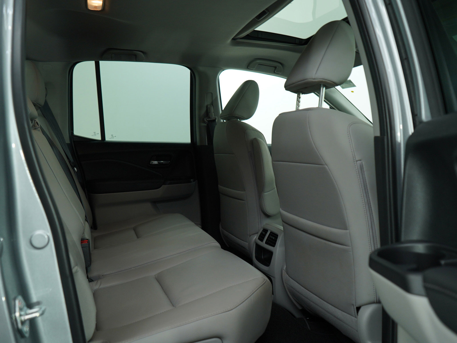 2020 Honda Ridgeline RTL photo 8