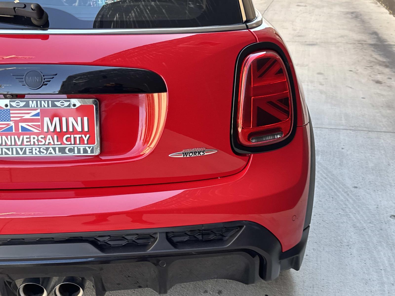 2024 Mini Cooper 2 Door Hardtop photo 4