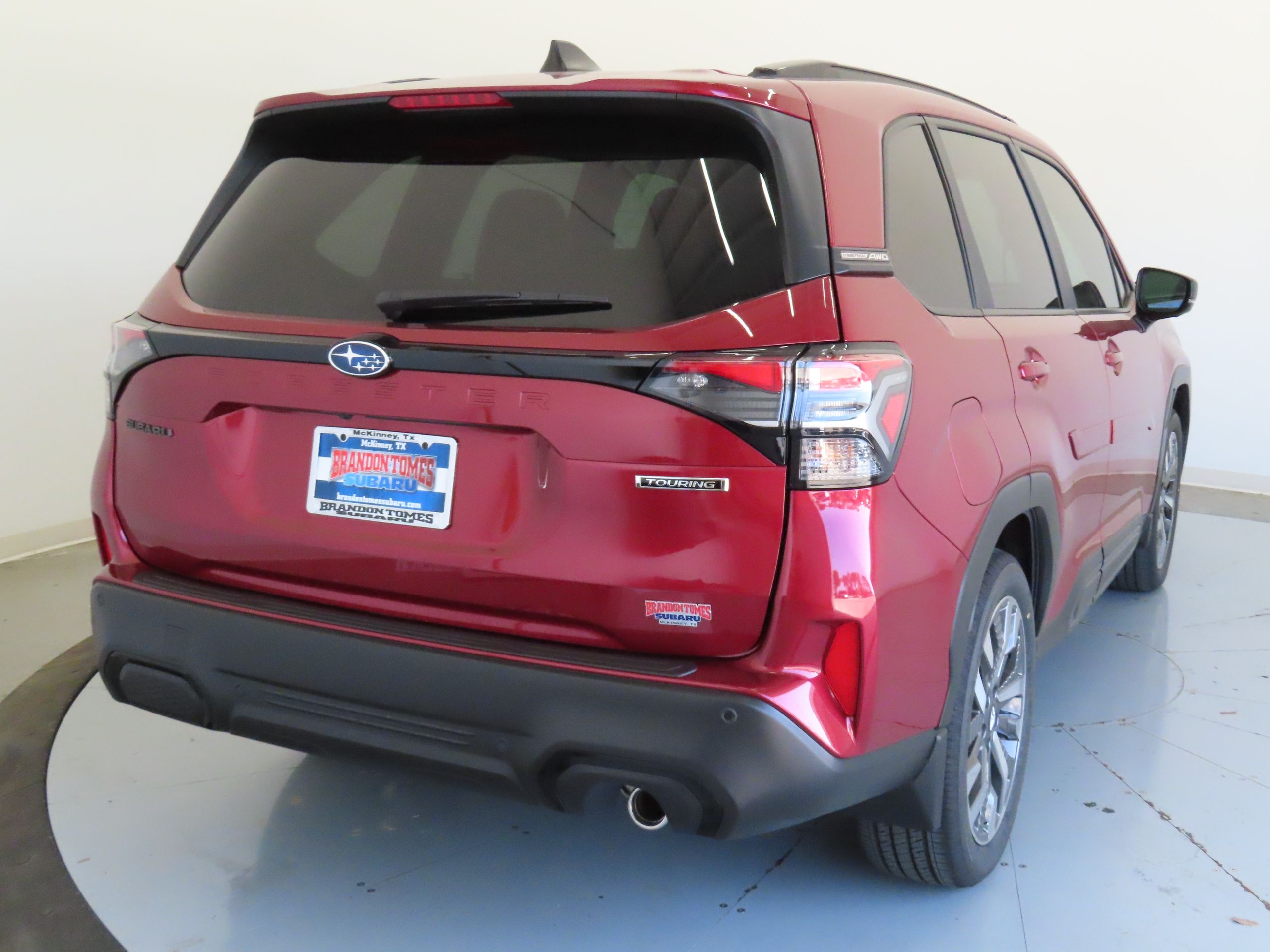 2025 Subaru Forester Touring photo 3