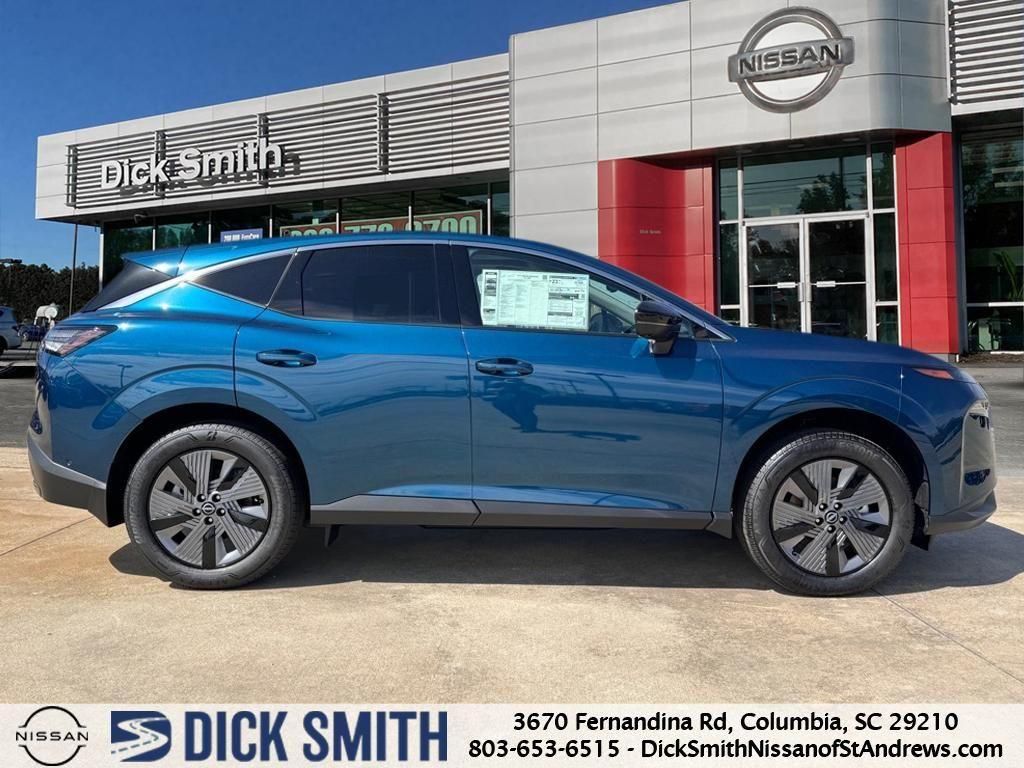 2025 Nissan Murano SL photo 2