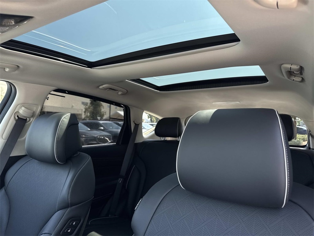 2026 Genesis GV80 2.5T Advanced photo 24