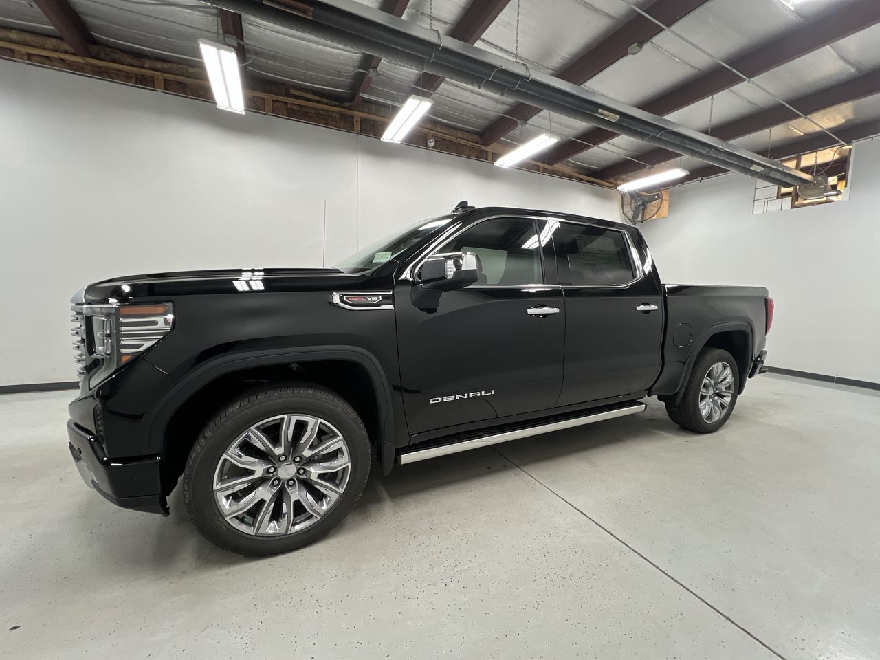 2026 Gmc Sierra 1500 Denali photo 5