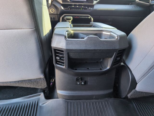 2024 Toyota Tundra SR5 CrewMax photo 26