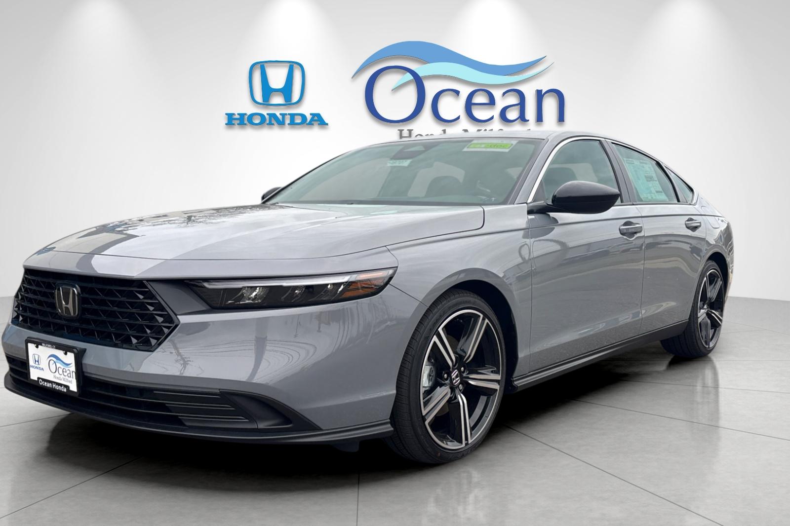 2025 Honda Accord Hybrid Sport's photo