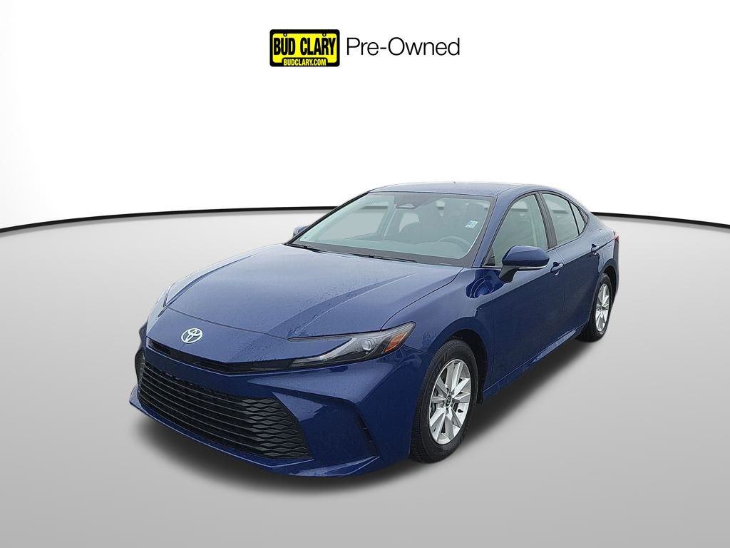 2025 Toyota Camry XSE's photo