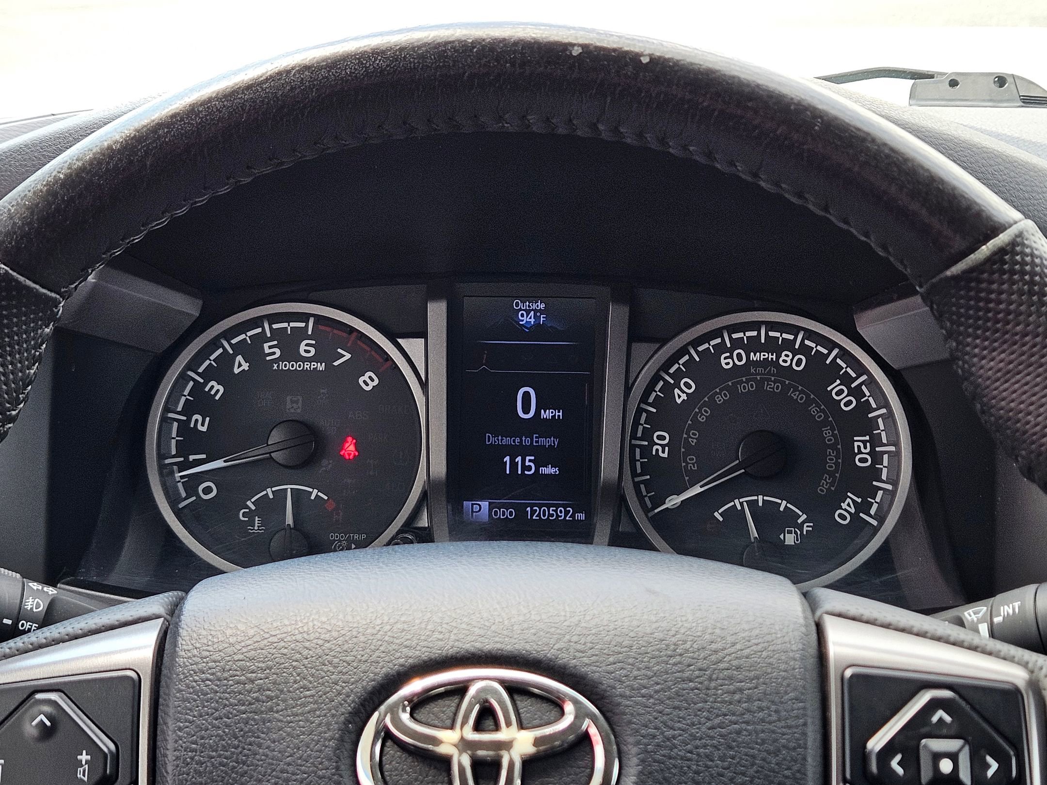 2018 Toyota Tacoma SR5 photo 15