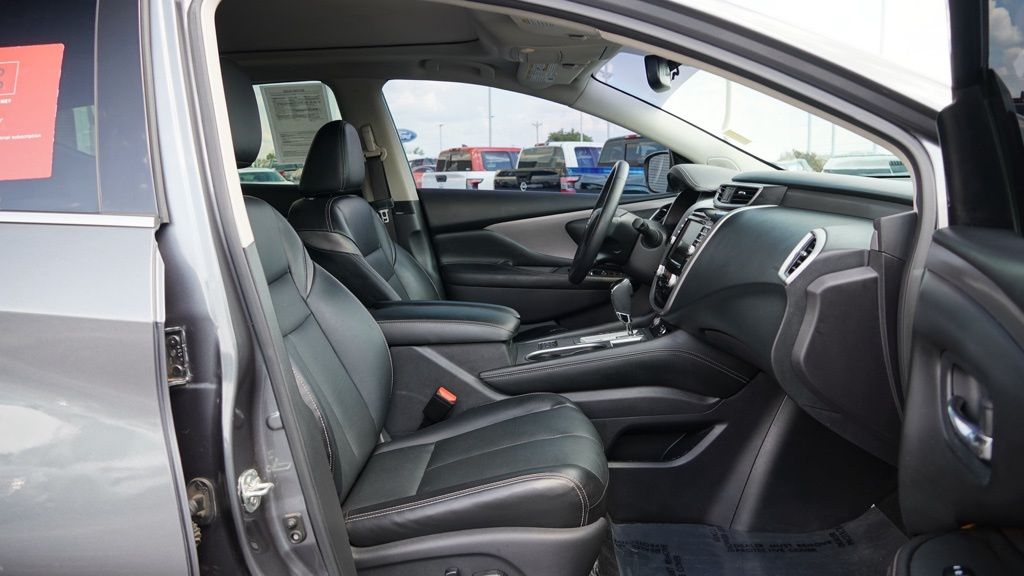 2020 Nissan Murano SL photo 22