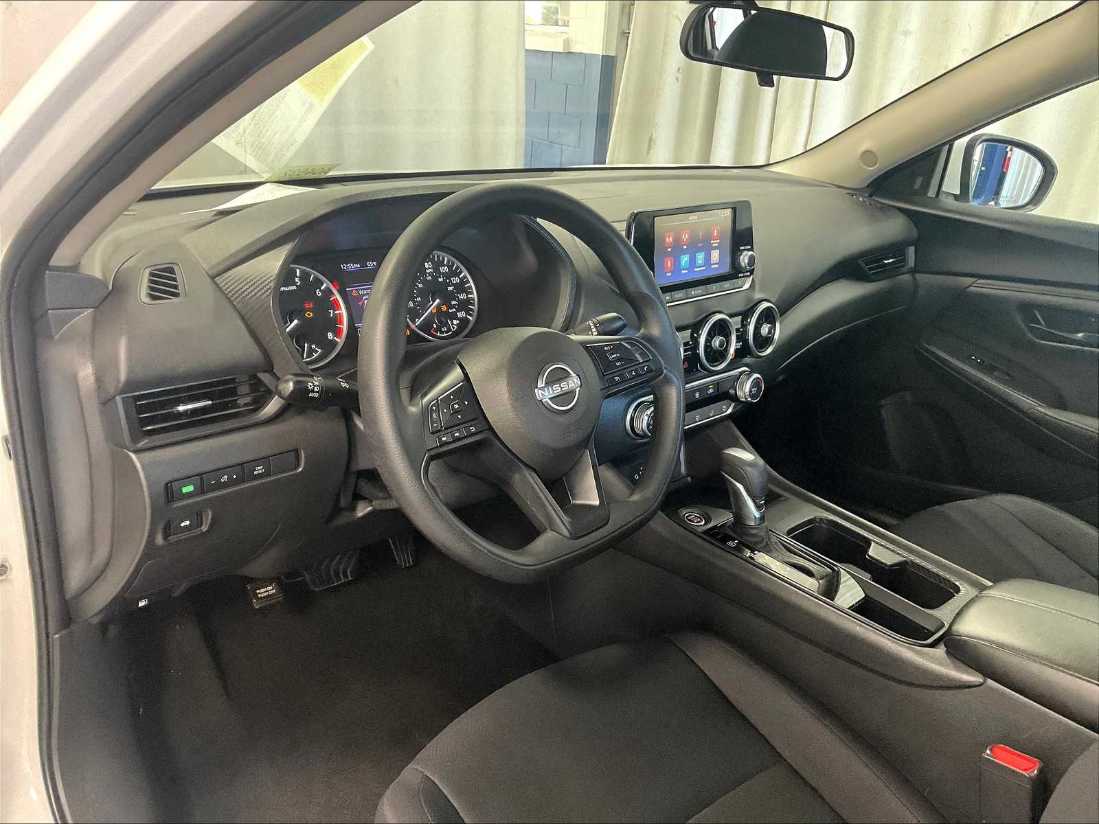 2024 Nissan Sentra S photo 8