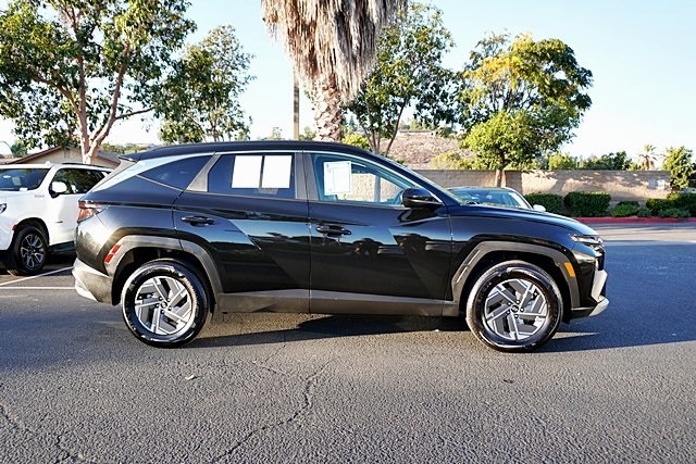 Used 2025 Gray Hyundai Blue image 6