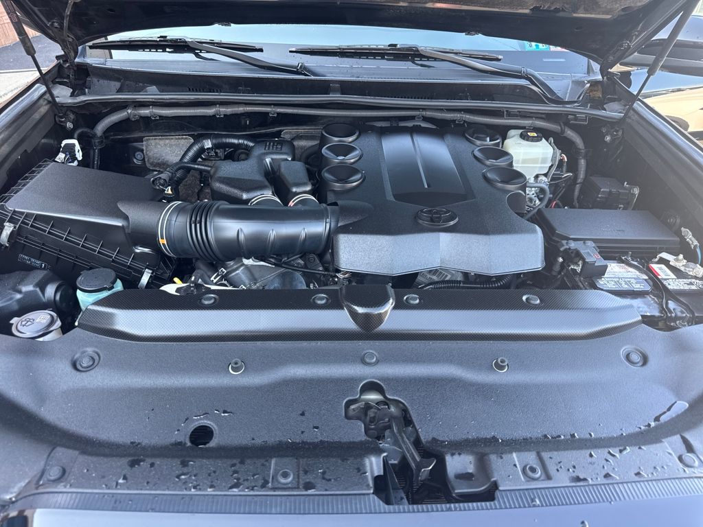 2020 Toyota 4Runner SR5 Premium photo 22