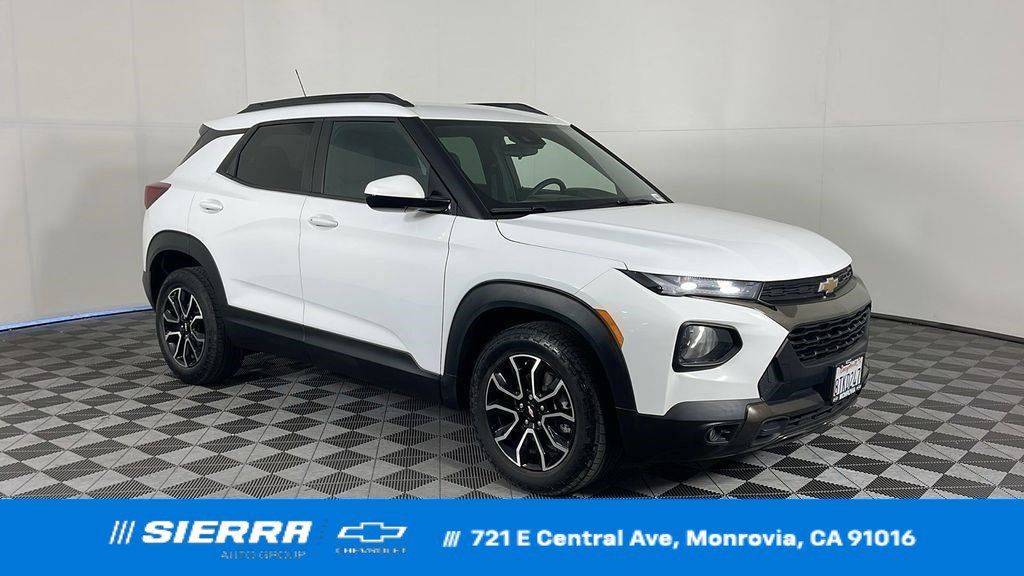 Used 2021 White Chevrolet ACTIV image 1