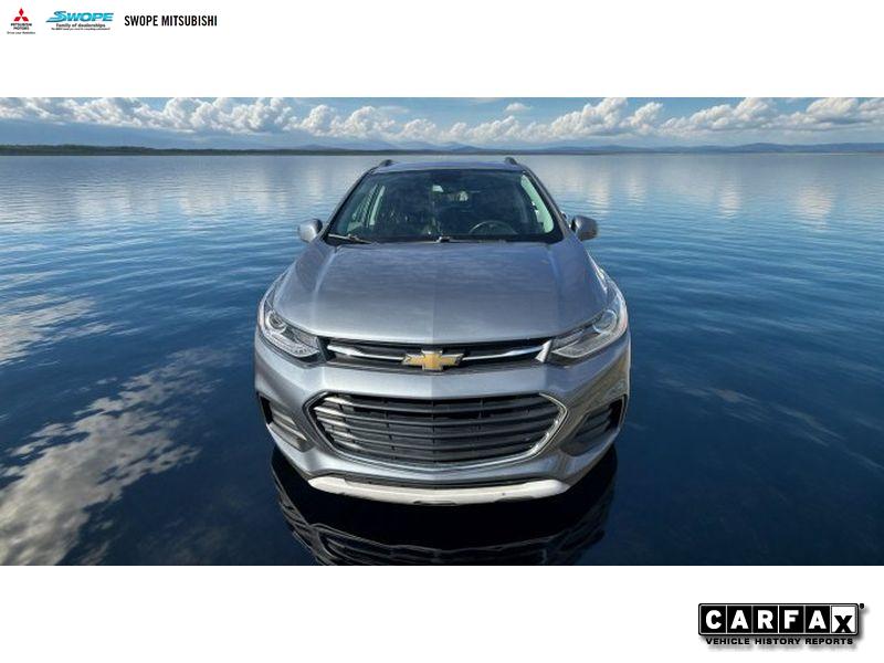 2019 Chevrolet Trax LT photo 3