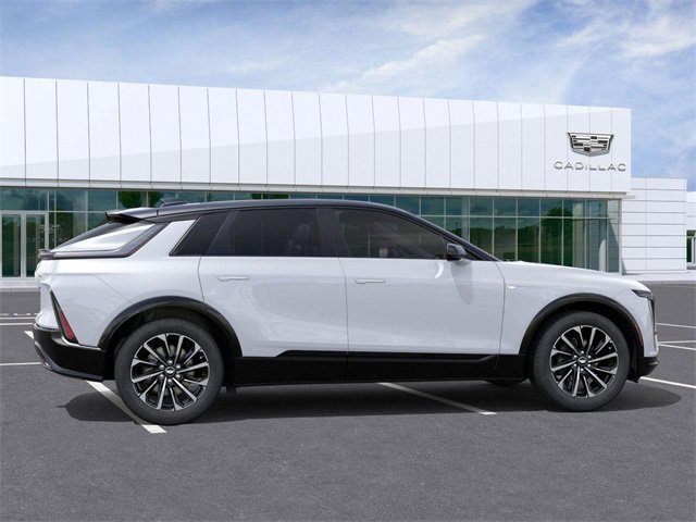 2026 Cadillac Lyriq Sport photo 5