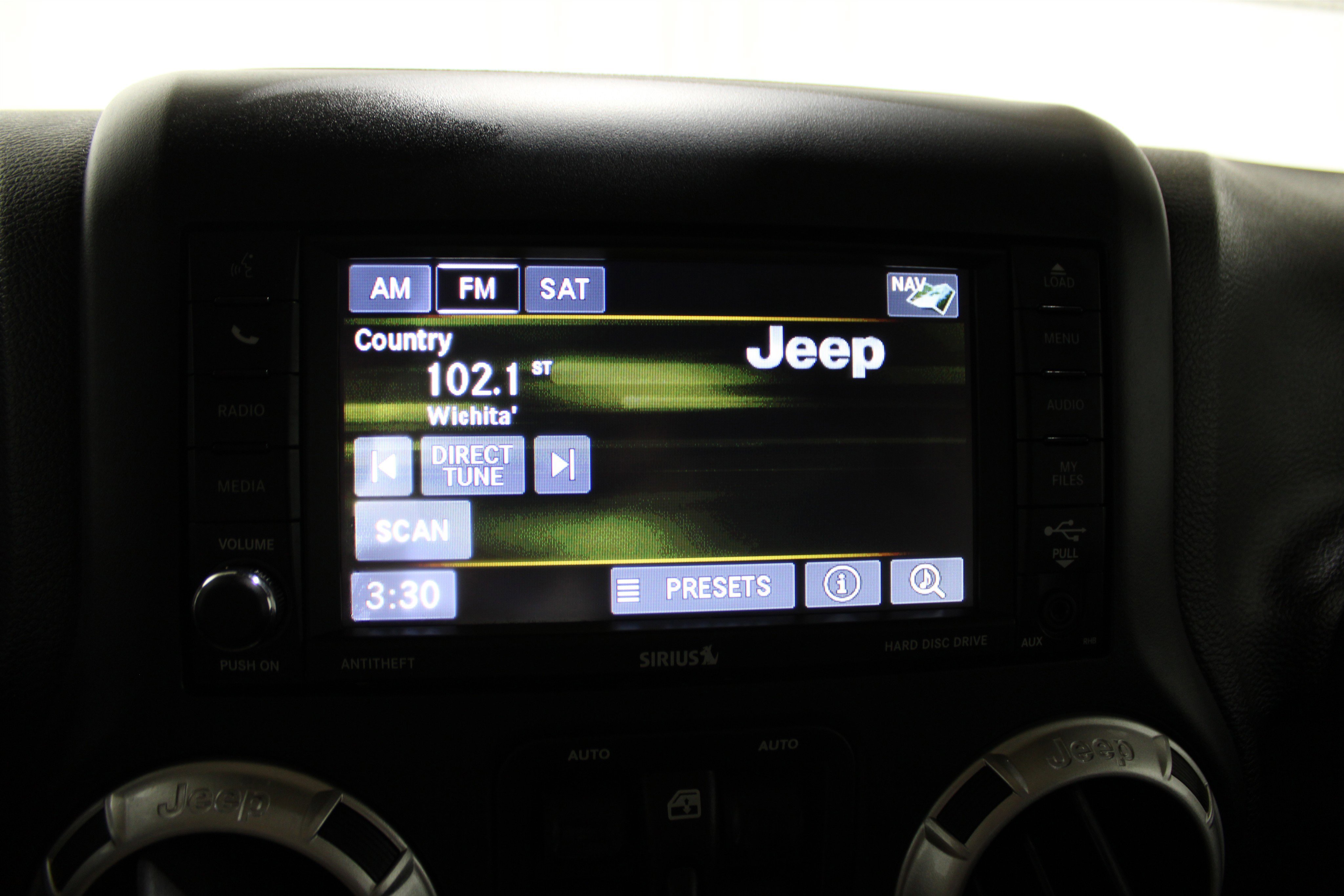 2015 Jeep Wrangler Unlimited Rubicon Hard Rock photo 2