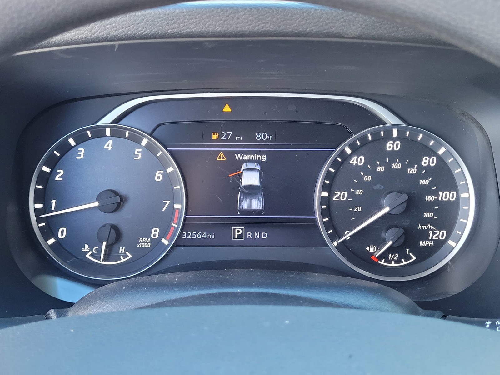 2022 Nissan Frontier SV photo 10