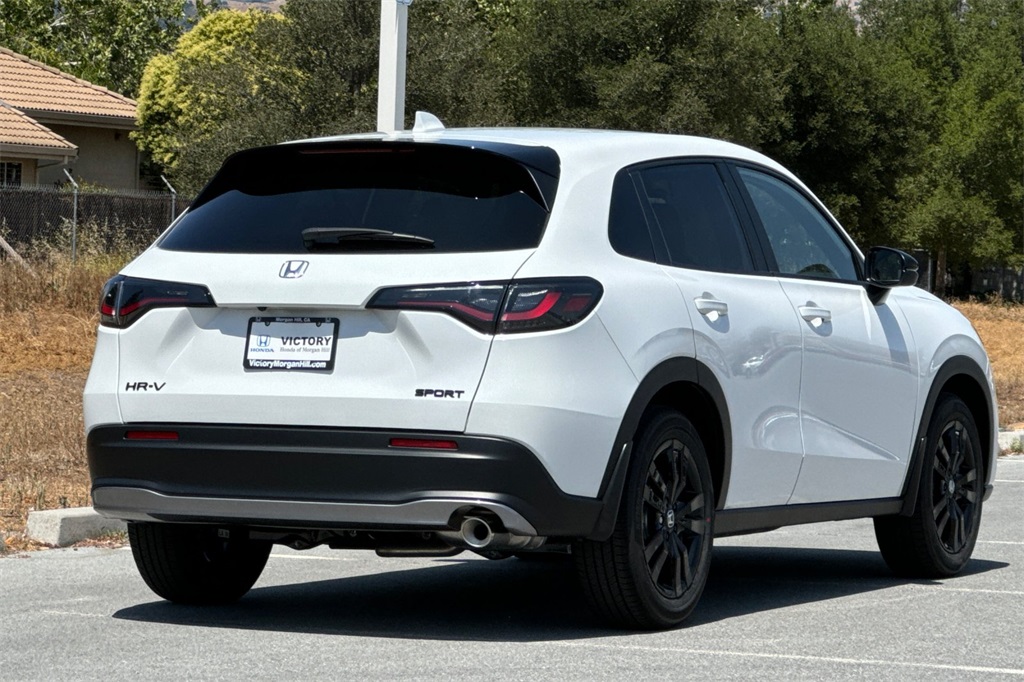 2026 Honda HR-V Sport photo 4