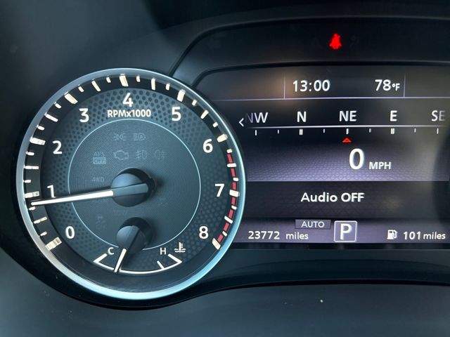 2023 Nissan Armada SL photo 31