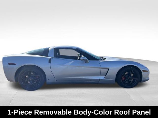 2009 Chevrolet Corvette 1LT photo 4