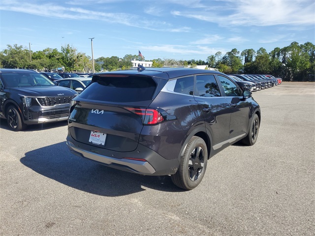 2026 Kia Sportage LX photo 3
