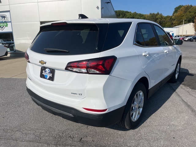 2022 Chevrolet Equinox LT photo 4