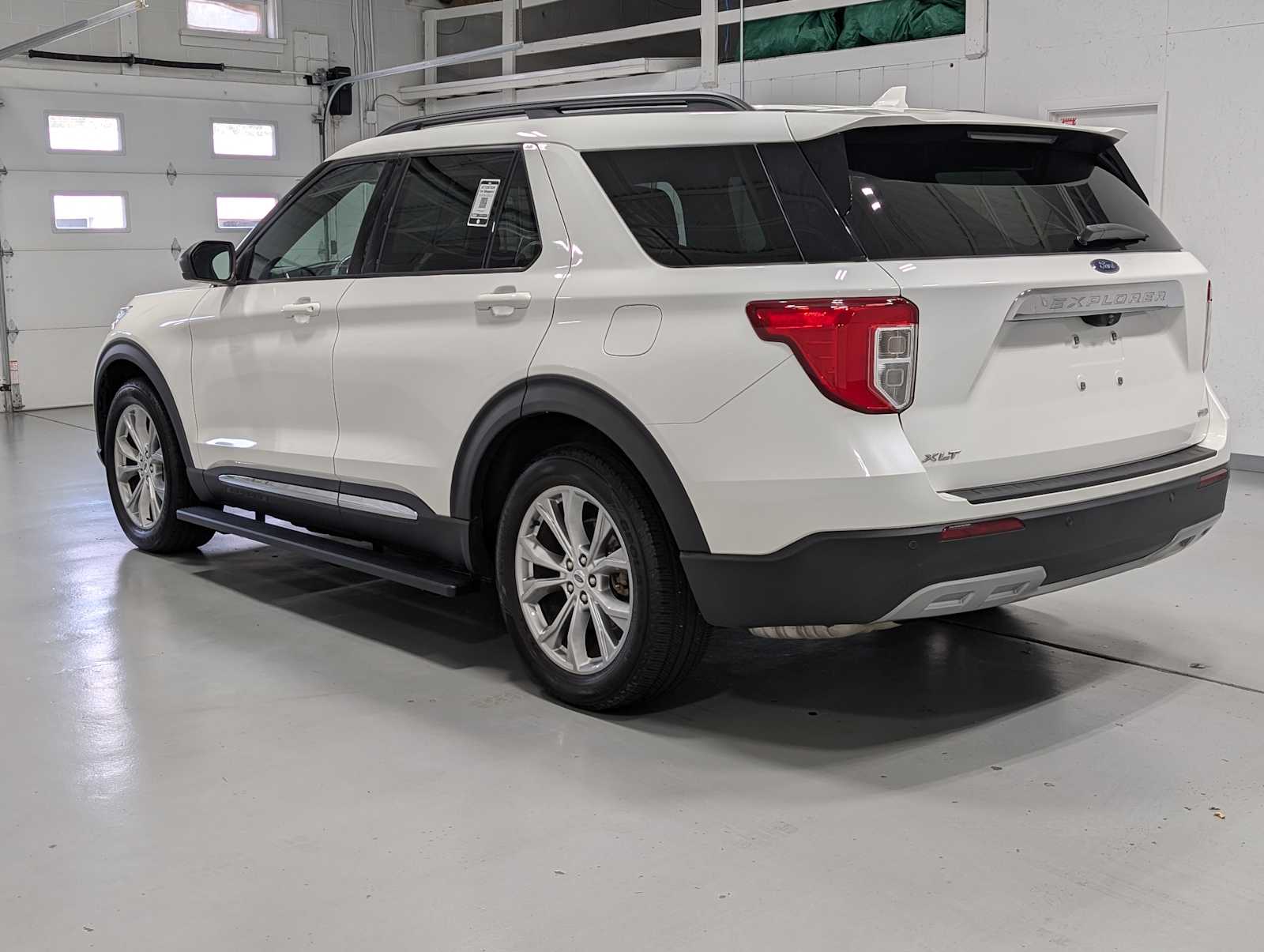 2020 Ford Explorer XLT photo 7