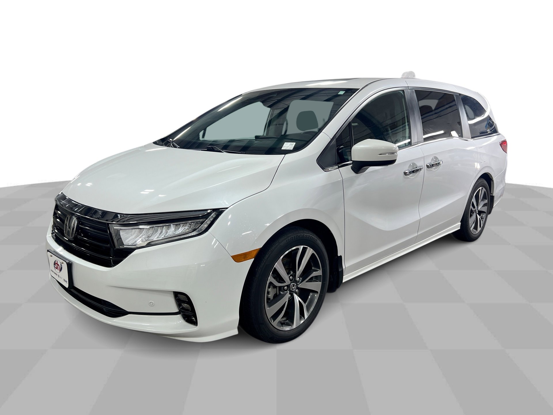 2023 Honda Odyssey Touring's photo