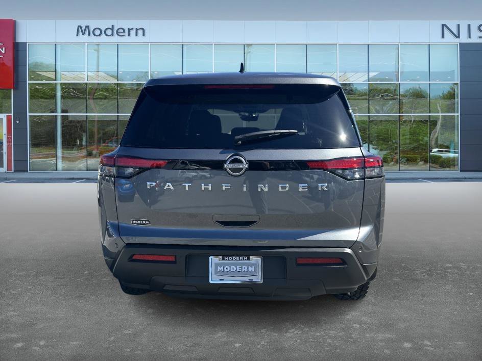 2024 Nissan Pathfinder S photo 6